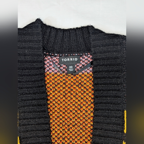 Torrid Open Front Kisses Cardigan (Torrid 00) - Picture 2 of 12